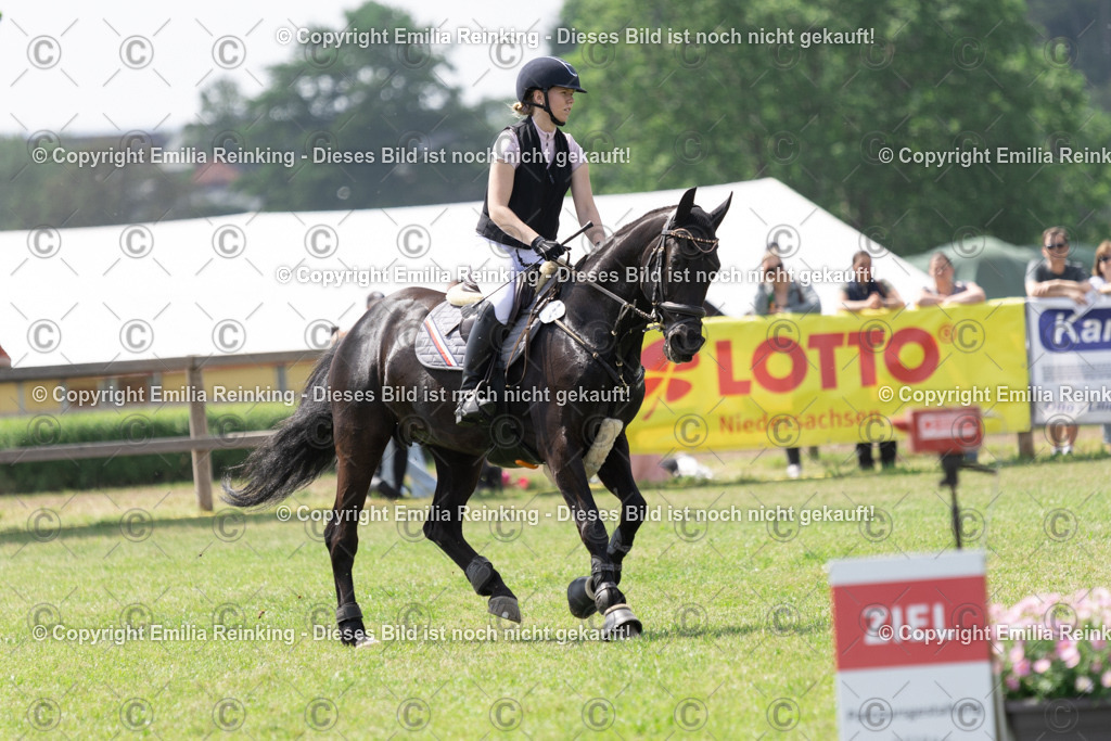 CL5A3348 | Emilia Reinking Fotografie - Realisiert mit Pictrs.com