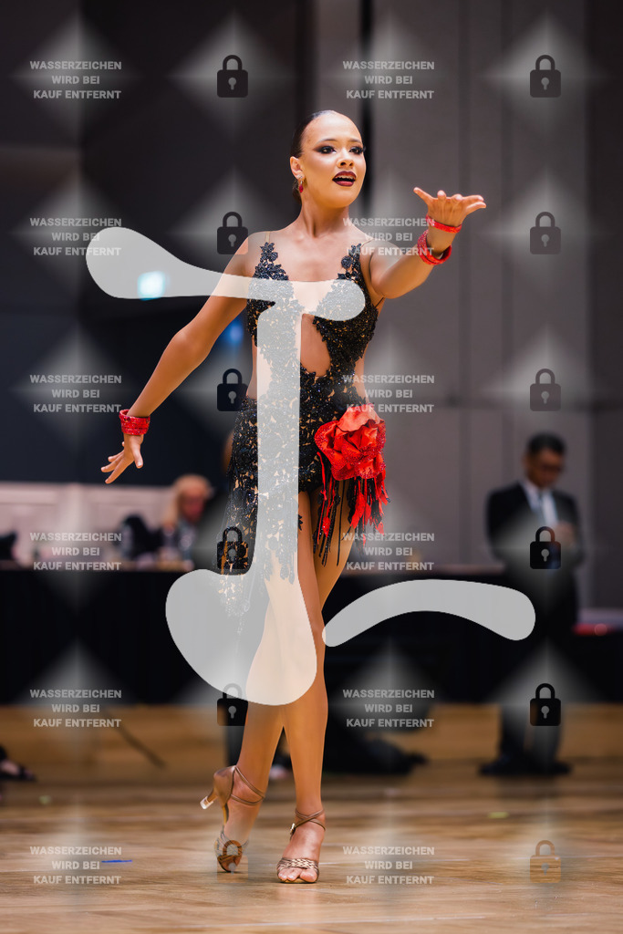 GOC 2025 - WDSF Solo Junior II Latin Female - 2025-08-21-8792 | Webshop for digital downloads and prints of dance sport, event & show photographer Julian Link - Realisiert mit Pictrs.com