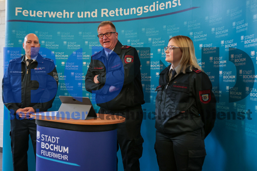 SES_KINFEU20250503-2 | bond - Realisiert mit Pictrs.com