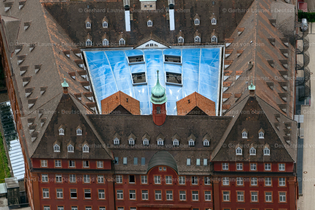4032890 | FREIBURG IM BREISGAU 30.06.2020 Campus- Gebäude der Albert- Ludwig- Universität  in Freiburg im Breisgau im Bundesland Baden-Württemberg. // Campus building of the university Albert- Ludwig- Universitaet in Freiburg im Breisgau in the state Baden-Wuerttemberg. Foto: Gerhard Launer