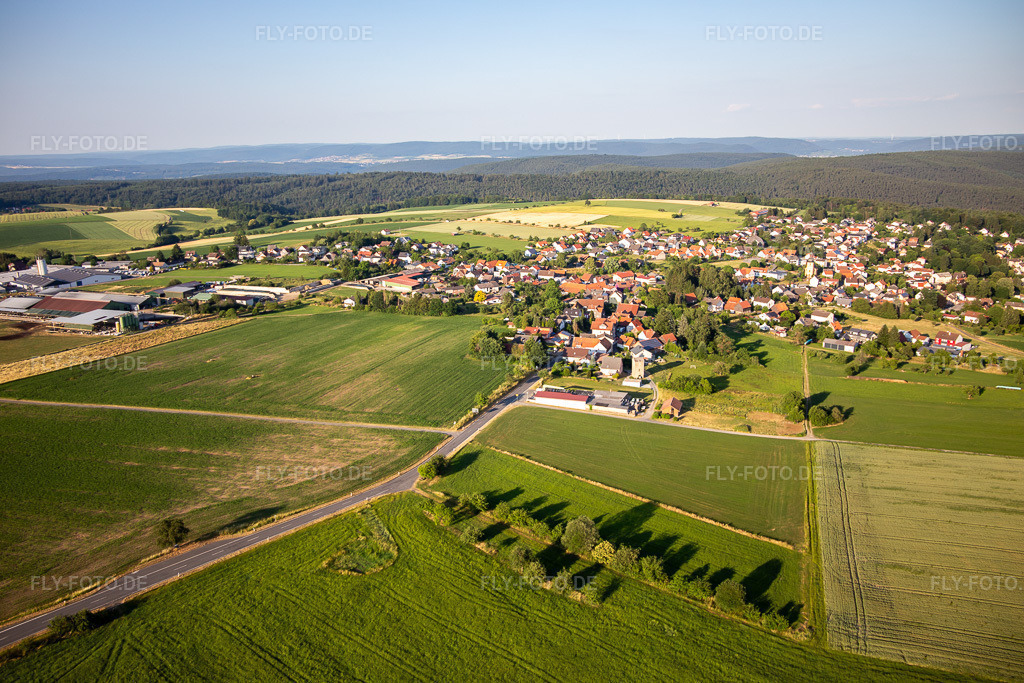 Ortsansicht von Südosten | Luftbild: Ortsansicht von Südosten im Ortsteil Vielbrunn in Michelstadt im Bundesland Hessen in Deutschland. Foto: IMG_137094.jpg vom 24.06.2023 durch ©2025 Werner Riehm fly-foto.de/copyright - Realisiert mit Pictrs.com