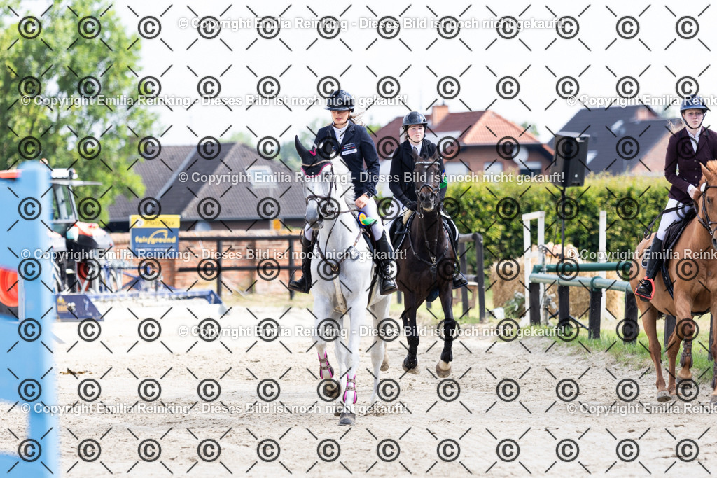 CL5A6457 | Emilia Reinking Fotografie - Realisiert mit Pictrs.com