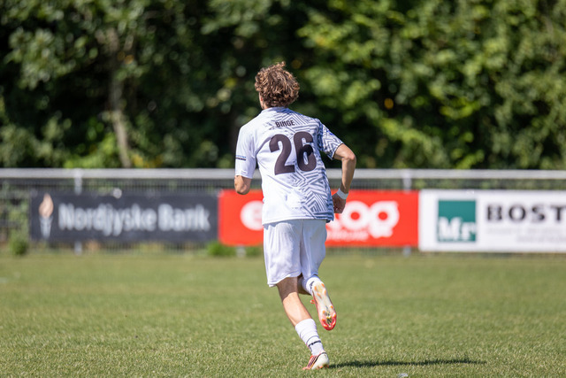 FC Scharbeutz 1 - Tema Chase Football Club I DanaCup 2026 064 | Herzlich willkommen in meiner Fotogalerie für Sportmannschaften. Schau gerne mal rein, vielleicht ist Dein Team ja auch dabei! Falls nicht, schreib mir und wir ändern das! :)  - Realisiert mit Pictrs.com