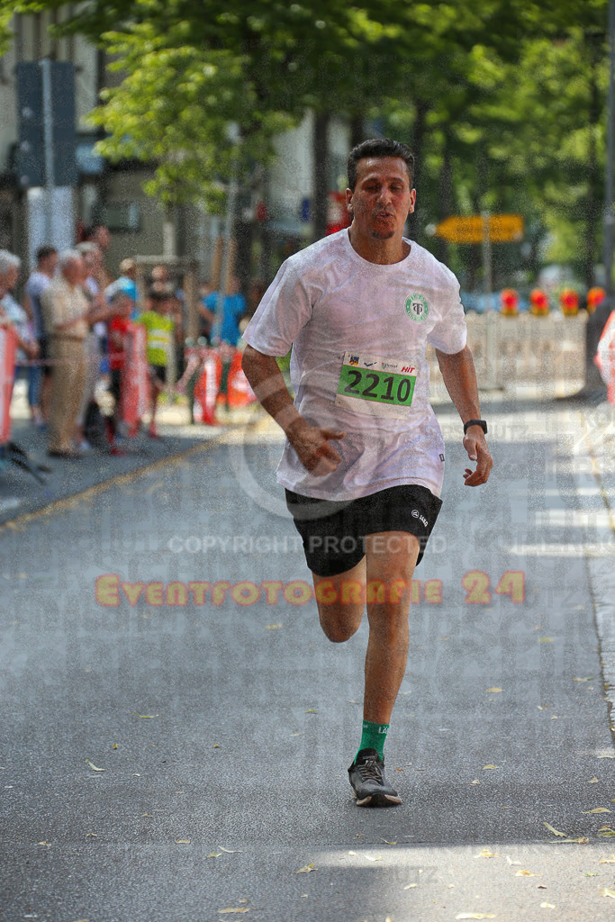 220625_1643_EX1_4911 | Sportfotografie im Rhein-Sieg Kreis, Köln, Bonn, NRW, Rheinland Pfalz, Hessen, etc. Unser Tätigkeitsfeld umfasst den Laufsport vom Volkslauf über den Marathon, Duathlon, Triathon bis zum Ultralauf wie Kölnpfad Ultra oder Schindertrail.
