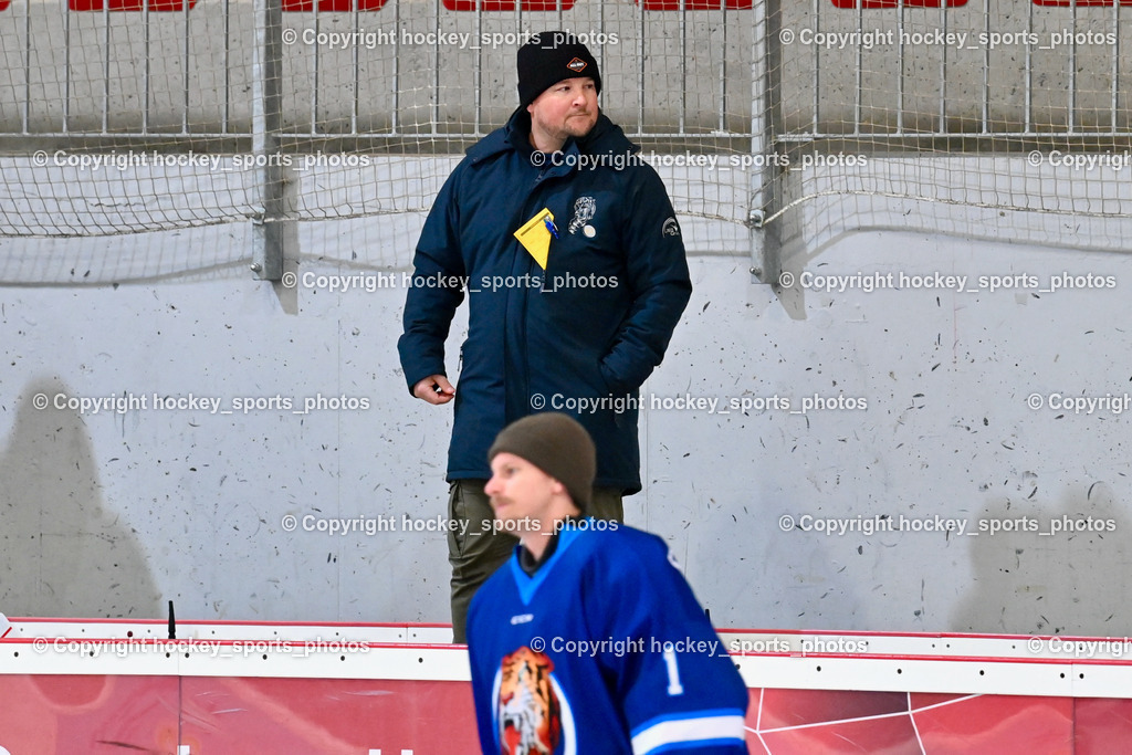  EC Tigers Paternion vs. EC Virgen 8.1.2022 | Headcoach EC Tigers Paternion Buchbauer Thomas