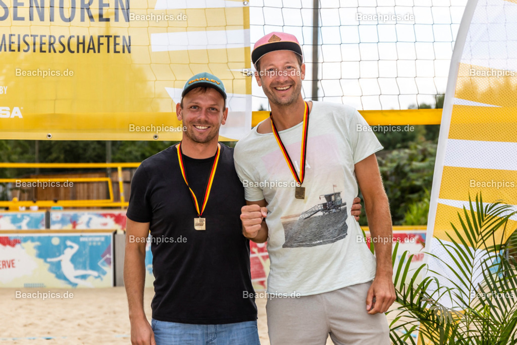 2022-00063239-Deutsche-Seniorinnen-Meisterschaft |  11.09.2022; Berlin Foto: Gerold Rebsch - www.beachpics.de
