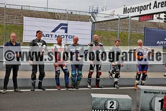 pube7188 | Professionelle Fotos von Sportveranstaltungen, aber auch Hochzeiten und anderen Events. - Realisiert mit Pictrs.com