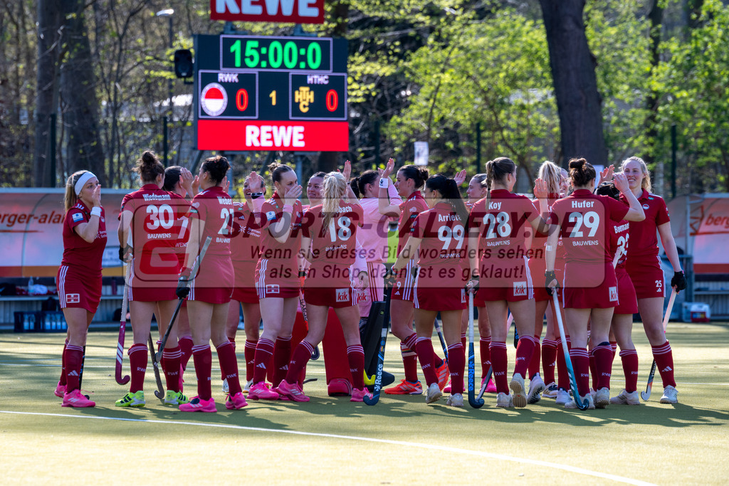 SFE_20260322_0020 | Köln, Deutschland, 22.03.26: Feldhockey 1. Bundesliga Damen zwischen Rot-Weiss Köln - Harvestehuder HTC im REWE Sportpark am 22.03.2026 in Köln, Deutschland. (Foto von Stephan Fehrmann)Köln, Germany, 22.03.26: Feldhockey 1. Bundesliga Damen between Rot-Weiss Köln - Harvestehuder HTC in REWE Sportpark at 22.03.2026 in Köln, Deutschland. (Foto from Stephan Fehrmann)