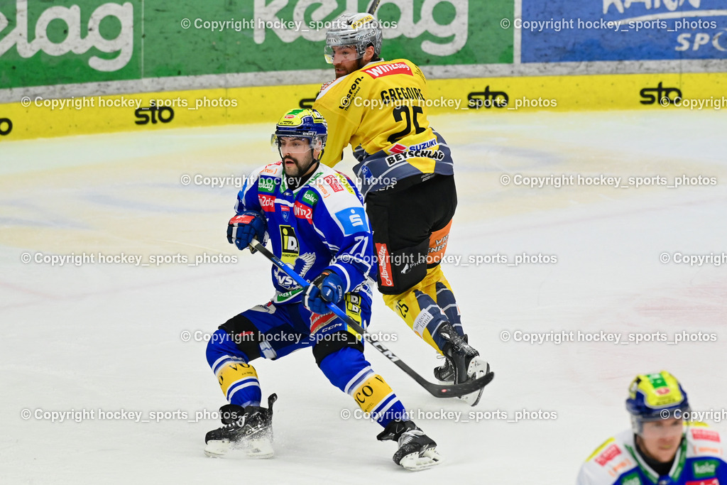 EC IDM WÄRMEPUMPEN VSV vs. Vienna Capitals | #71 Steven Strong EC VSV, #25 Jeremy Gregoire Vienna Capitals, EC IDM WÄRMEPUMPEN VSV vs. Vienna Capitals, EC IDM WÄRMEPUMPEN VSV vs. Vienna Capitals am 16.11.2025 in Villach (Stadthalle Villach), Austria, (Photo by Bernd Stefan)