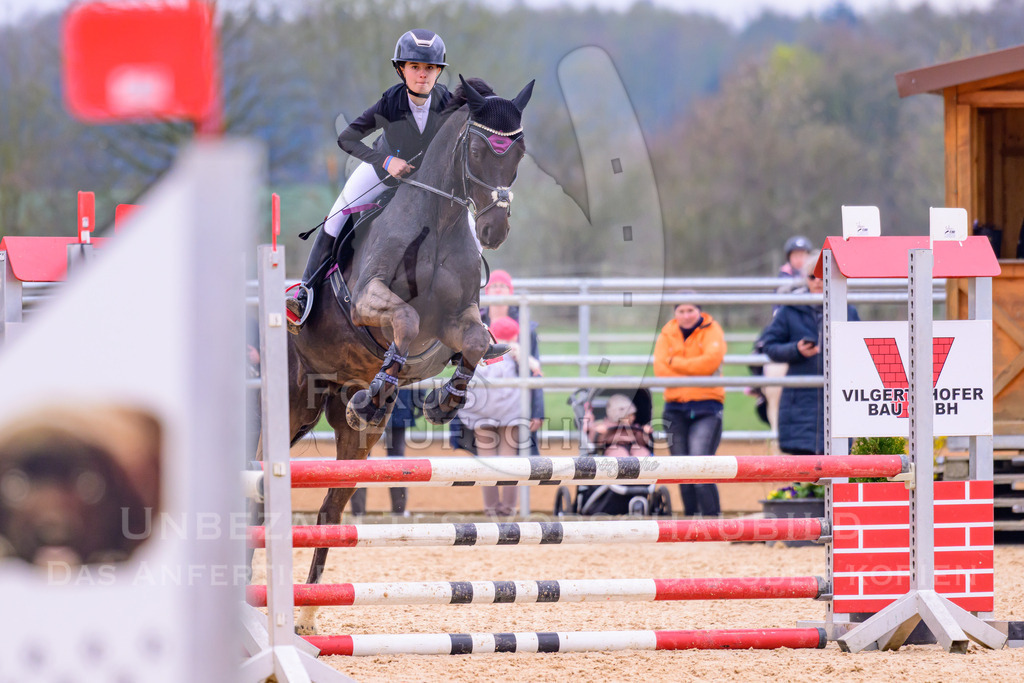10042026-Mammendorf-Prfg16-0086 | Fokus Hufschlag Fotografie - Realisiert mit Pictrs.com