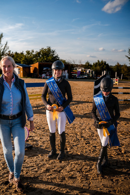 NZF_9062 | Professionelle Reitsport-, Turnier- und Eventfotografie von Robert Broda. Galerien mit ausgewählten und bearbeiteten Bildern direkt online ansehen und bestellen.