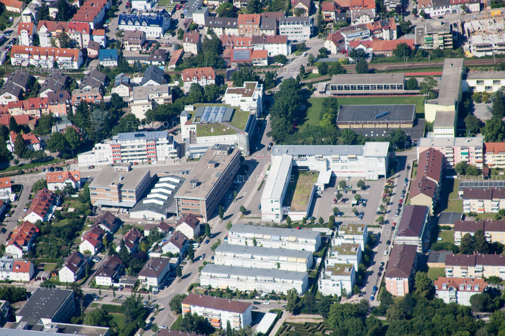 Luftbild: Schleinkoferstr in Ettlingen im Bundesland Baden-Württemberg in Deutschland. Foto: IMG_42345.jpg vom 27.06.2011 durch Werner Riehm/FLY-FOTO.de