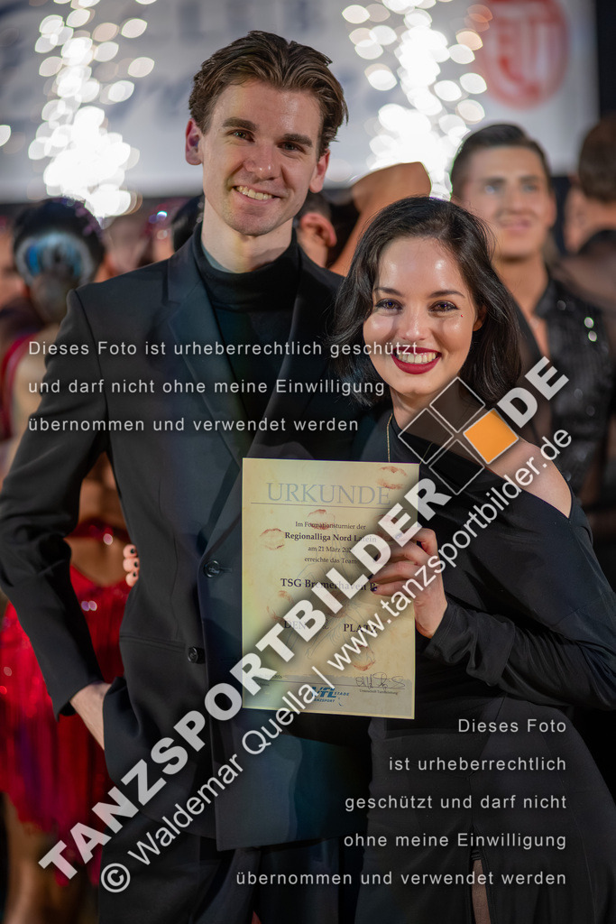 20260321-13770 | Hier finden Sie Tanz Bilder vom Latein und Standard Formationen tanzen. Sportbilder vom Tanzsport. Schöne Fotos und von Weltmeisterschaft, Europameisterschaft, Bundesliga, Regionalliga, Oberliga und Landesliga sowie von GOC Stuttgart, DanceComp, WM Bremen