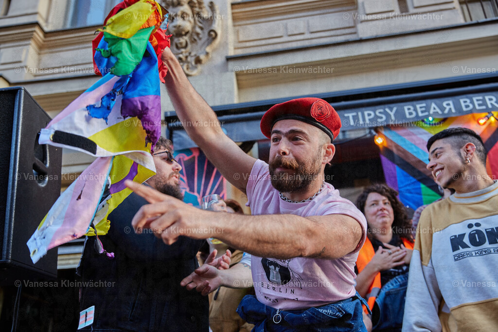 250506_TipsyBearSoli_34 | Vanessa Kleinwächter - Realisiert mit Pictrs.com