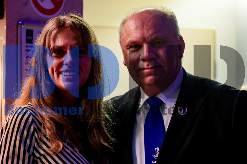 Maiabendfest 2024 {date} -  | {headline}



(Foto: Sebastian Sendlak / BOND)

 - Realisiert mit Pictrs.com