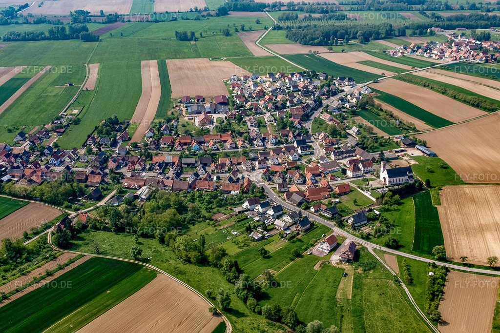 Luftbild: Ortsansicht aus Norden in Stundwiller im Bundesland Bas-Rhin in Frankreich.Foto: IMG_18099.jpg vom 03.05.2009 durch Werner Riehm/FLY-FOTO.deAuflösung des Originals: 4272 x 2848 px