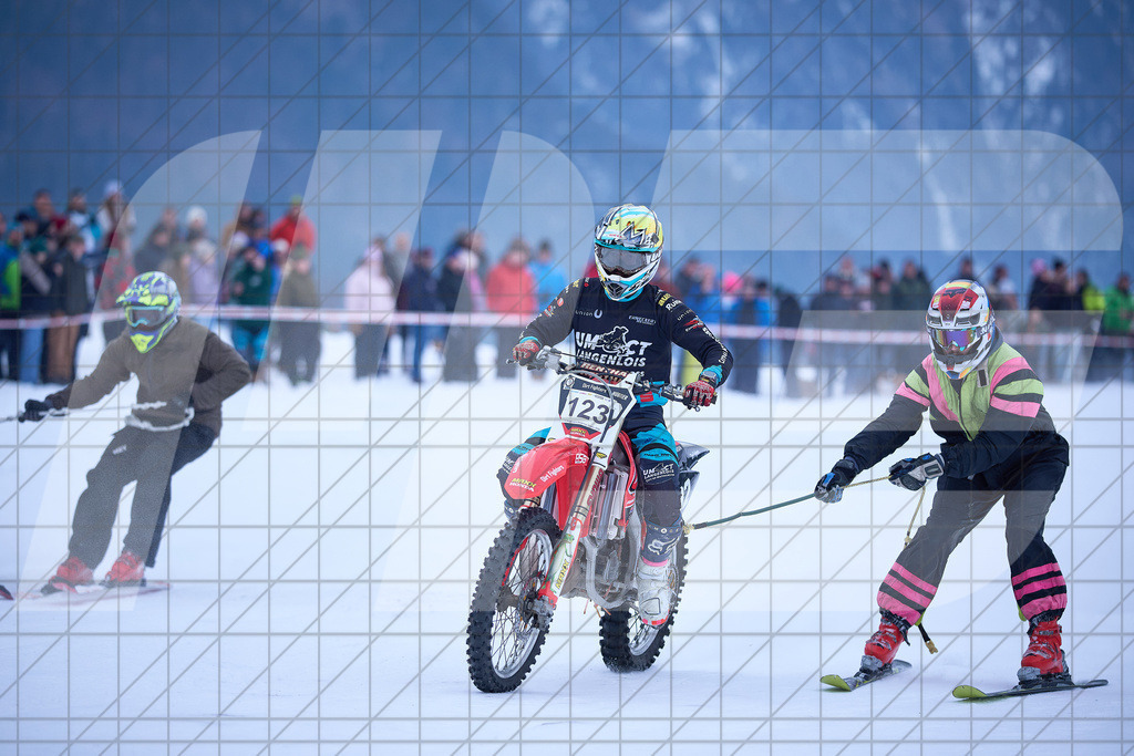 11. Holzknecht Skijöring | Skijöring am 24.01.2026: 11. Holzknecht Skijöring in Gosau am Dachstein, Oberösterreich, ÖsterreichFoto: © 2026 Martin Bihounek | mb-creative.eu