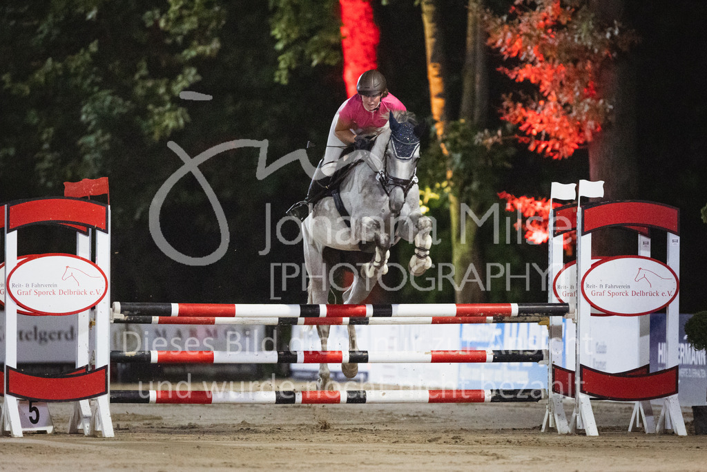 220825_Delbrueck_A1-Mannschaft-425 | Deine schönsten Turniermomente als professionelle Fotos! Entdecke hochwertige Pferdesport-Fotografie im Online-Shop. Jetzt Fotos finden & bestellen!