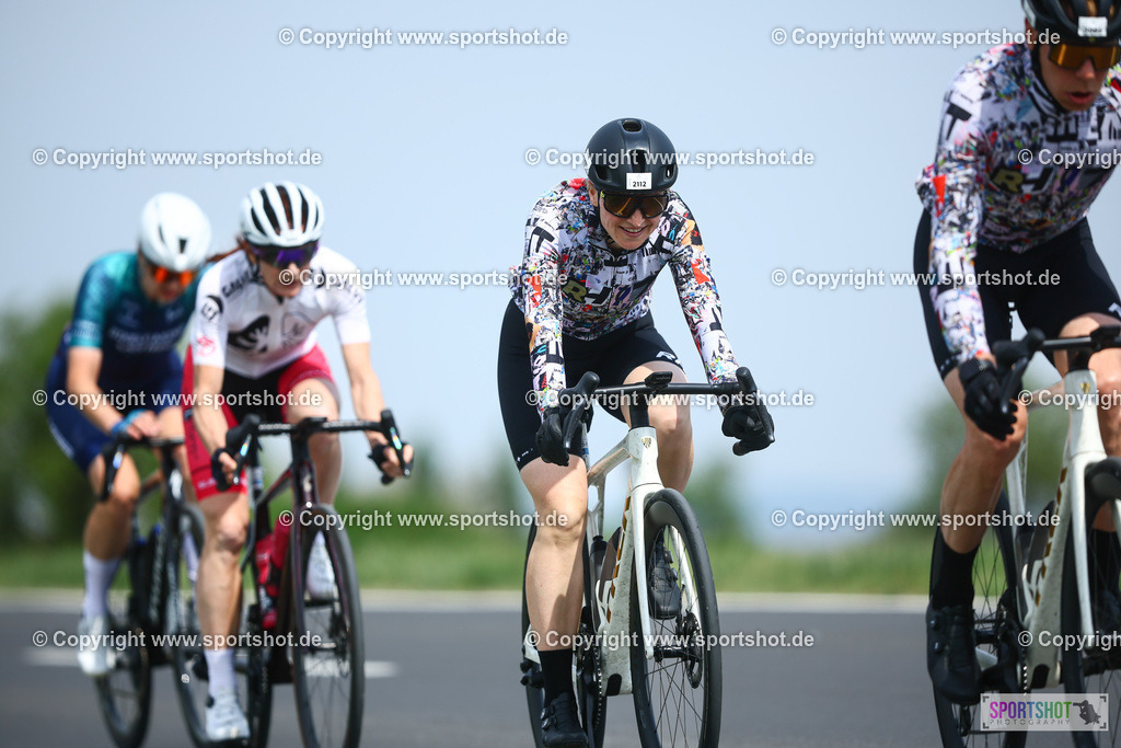 615_TRA55846 | Neusiedlersee Radmarathon 2026@sportshot_your_pictrs #yourpictures#roadtowm2029 #nrm #neusiedlerseeradmarathon #neusiedlersee #neusiedlerseetourismus #burgenland #mörbisch #nrm26 #burgenlandtourismus #voglundco #poweredbyburgenlandtourismus #radsport #rad #marathon #ucigranfondo #visitburgenland #ucigranfondoworldseries