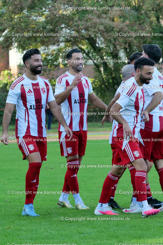 Fußball : Kreisliga A : SC Wacker Dinslaken - RWS Lohberg am 04.10.2026 in Dinslaken | Fußball : Kreisliga A : SC Wacker Dinslaken - RWS Lohberg am 04.10.2026 in Dinslaken - Realisiert mit Pictrs.com