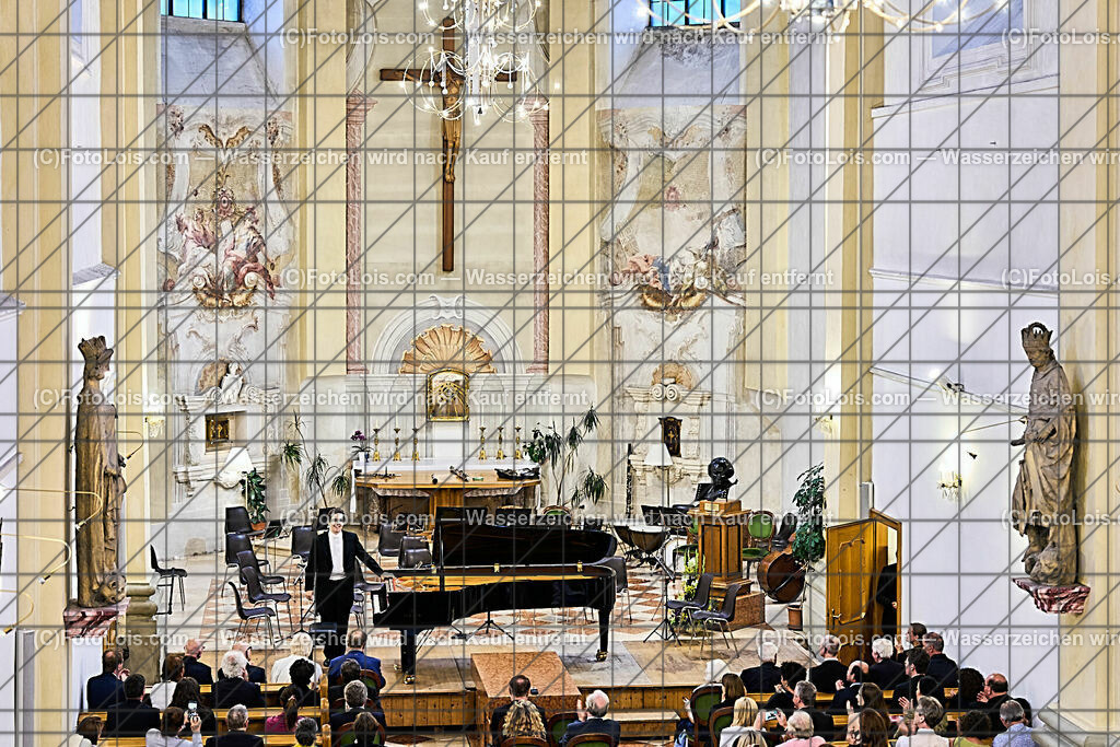 ALP0492_XXXIX_Chopin-Festival_Eroeffnungskonzert_Wunder Ingolf | (C)FotoLois.com, Alois Spandl, XXXIX. internationales CHOPIN-Festival in der Kartause Gaming, Eröffnungskonzert in der Kartausenkirche mit Janusz Olejniczak (Klavier), Camerata Marzatiana unter Daniel Auner, Johanna Doderer (Komponistin), Natalia Rehling (Klavier), Ingolf Wunder (Klavier), Fr 4. August 2023.