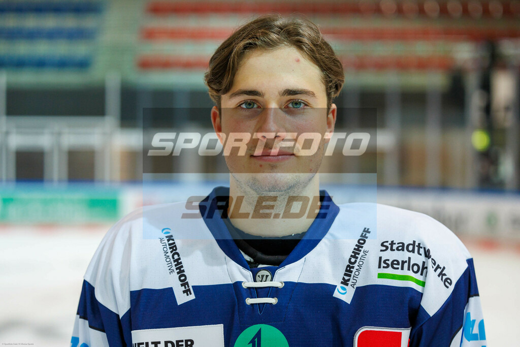 Iserlohn Roosters Teamshooting | Yannick Proske - Realisiert mit Pictrs.com