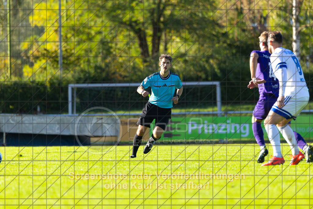20261010_161417_0284_(c)_by_PhotoPeet | #,1.FC Eislingen (weiß) vs. TSV Bernhausen (lila), Fussball, Landesliga 2 - wfv, 11. Spieltag, Saison 2026/2027, Rasenplatz, Eichbachstation, Haldenstraße, 73054 Eislingen, 10.10.2026 - 15:30 Uhr,Foto: PhotoPeet / Sport- &amp; Eventfotografie / Peter Harich