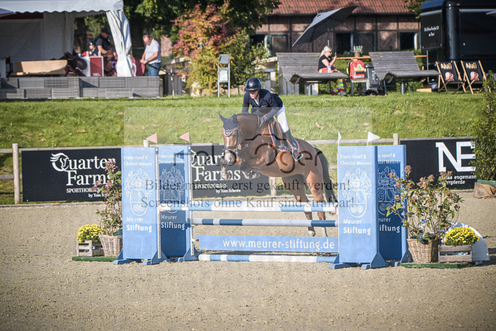 DOS_7704 | Entdecke hochwertige Reitturnierfotos von Foto Oger. Professionell, emotional und authentisch – jetzt Lieblingsmomente im Shop bestellen.Deutschlandweite Turnierfotografie. - Realisiert mit Pictrs.com