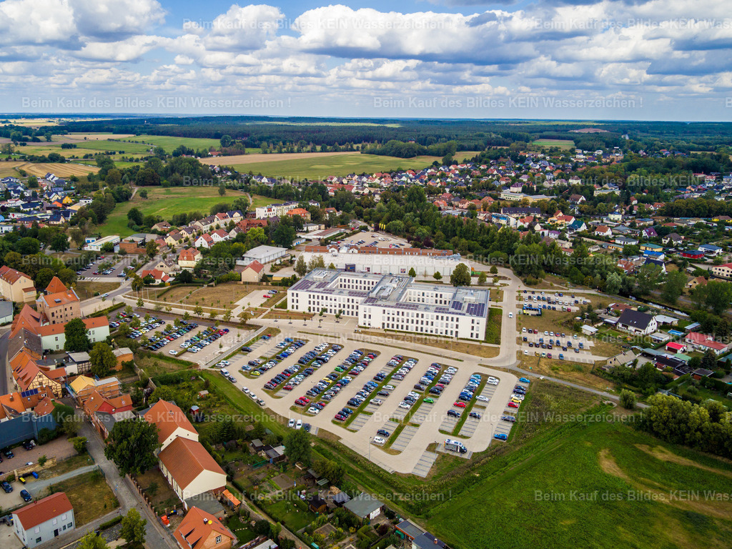 Haldensleben-0042 | Haldensleben Landratsamt Landkreis Bornsche Straße - Realisiert mit Pictrs.com