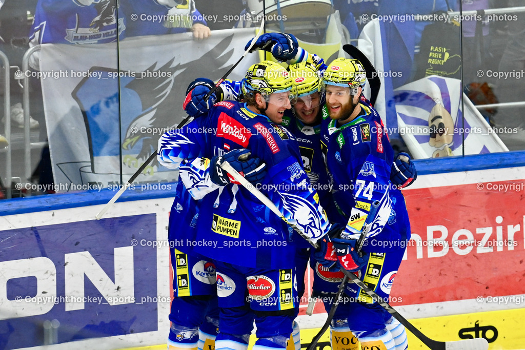 EC IDM Wärmepumpen VSV vs. Black Wings Linz 20.11.2022 | Jubel EC VSV Mannschaft, #78 Maxa Felix, #81 Richter Marco, #77 Lindner Philipp, #74 Moderer Kevin