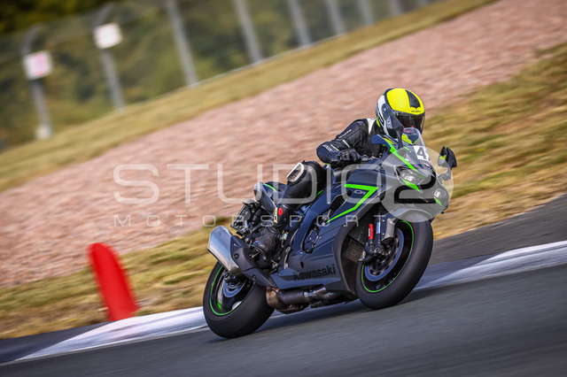 0042-260815BB-018_42 | Deine Full-Service-Agentur für ✔️Videoproduktionen und ✔️Motorsportfotografie Jetzt Angebot anfragen!