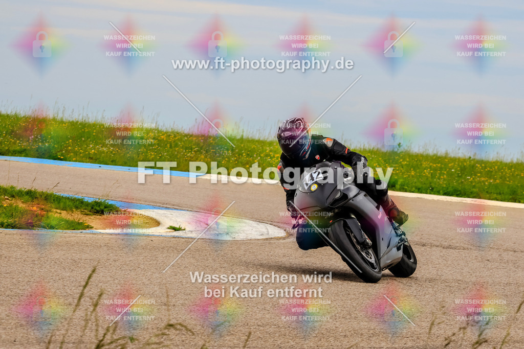 MotoTeam-2557 | Hier findet Ihr Bilder von Touristenfahrten auf der Nürburgring Nordschleife oder von anderen Veranstaltungen die ich besucht habe. Viel Spass beim Durch Schauen 