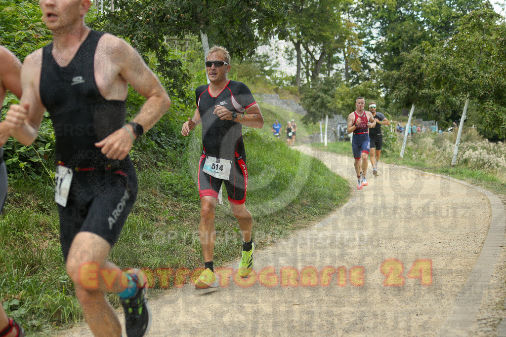 250824_1353_EX1_4134 | Sportfotografie im Rhein-Sieg Kreis, Köln, Bonn, NRW, Rheinland Pfalz, Hessen, etc. Unser Tätigkeitsfeld umfasst den Laufsport vom Volkslauf über den Marathon, Duathlon, Triathon bis zum Ultralauf wie Kölnpfad Ultra oder Schindertrail.