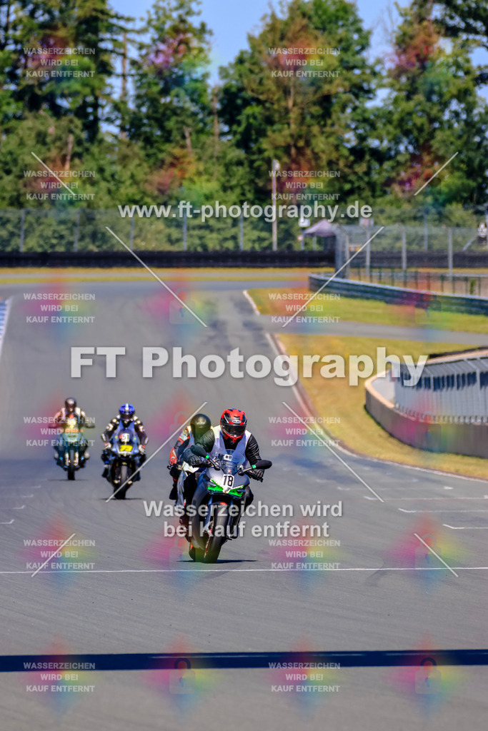 _TCM6105 | Hier findet Ihr Bilder von Touristenfahrten auf der Nürburgring Nordschleife oder von anderen Veranstaltungen die ich besucht habe. Viel Spass beim Durch Schauen 