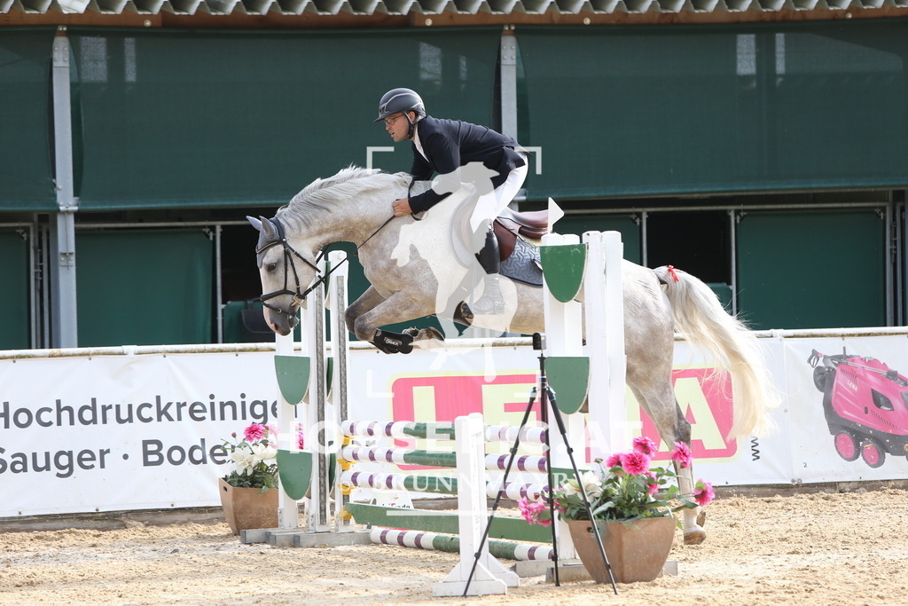 DL2Q0616 | Willkommen bei Brunnmayr - Design & Fotografie – Ihrem Spezialisten für Reitturniere und Pferdeveranstaltungen in Oberösterreich, Salzburg und Bayern! Seit über 17 Jahren sind wir leidenschaftlich dabei.