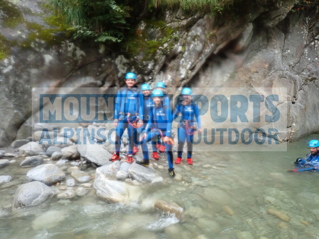 P8180075 | Bestelle die Bilder deines Berg- oder Wasser-Abenteuers mit Mountain Sports bequem von zu Hause aus direkt über unseren Online Fotoshop von pictrs.com. - Realisiert mit Pictrs.com