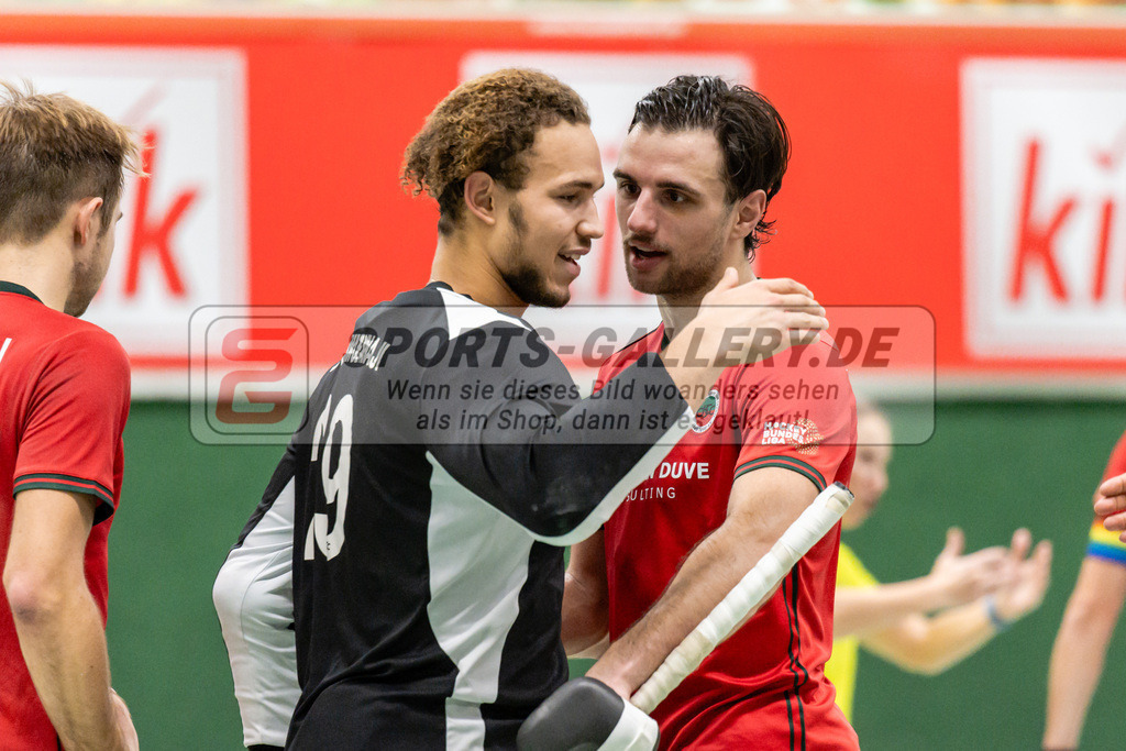 SFE_20250112_0123 | Köln, Deutschland, 12.01.2025:  ßHockey 1. Bundesliga Damen Rot-Weiss Köln - Crefelder HTC im KTHC Stadion Rot-Weiss Köln Tennis and Hockey Club am 12.01.2025 in Köln, Deutschland. (Foto von Stephan Fehrmann)Köln, Germany, 12.01.2025: ßHockey 1. Bundesliga Damen Rot-Weiss Köln - Crefelder HTC in KTHC Stadion Rot-Weiss Köln Tennis and Hockey Club at 12.01.2025 in Köln, Deutschland. (Foto from Stephan Fehrmann)