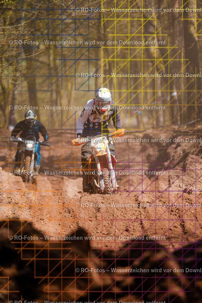 2 Lauf Mernes-1518 | Sportfotografie von RO-Fotos: Motorsport, Motocross, Enduro, Laufveranstaltungen und Triathlon. Professionelle Fotos von Sportlern und Events. - Realisiert mit Pictrs.com