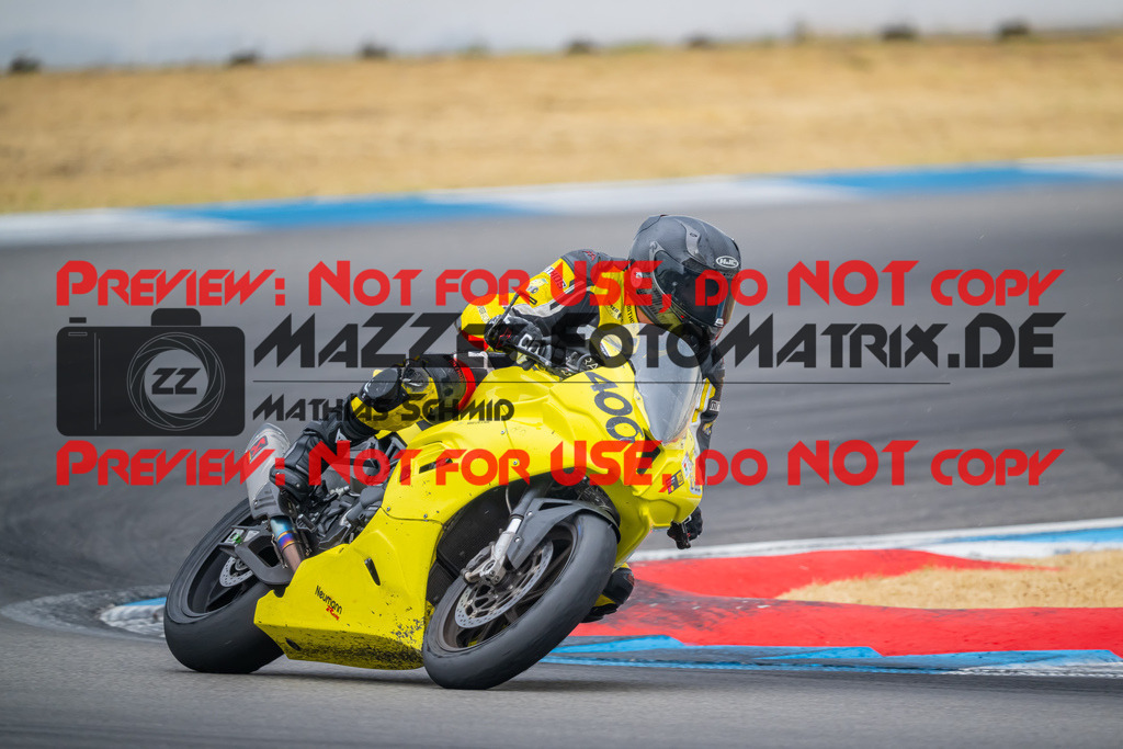 MaZZes-Fotomatrix-20260809-583293 | R1