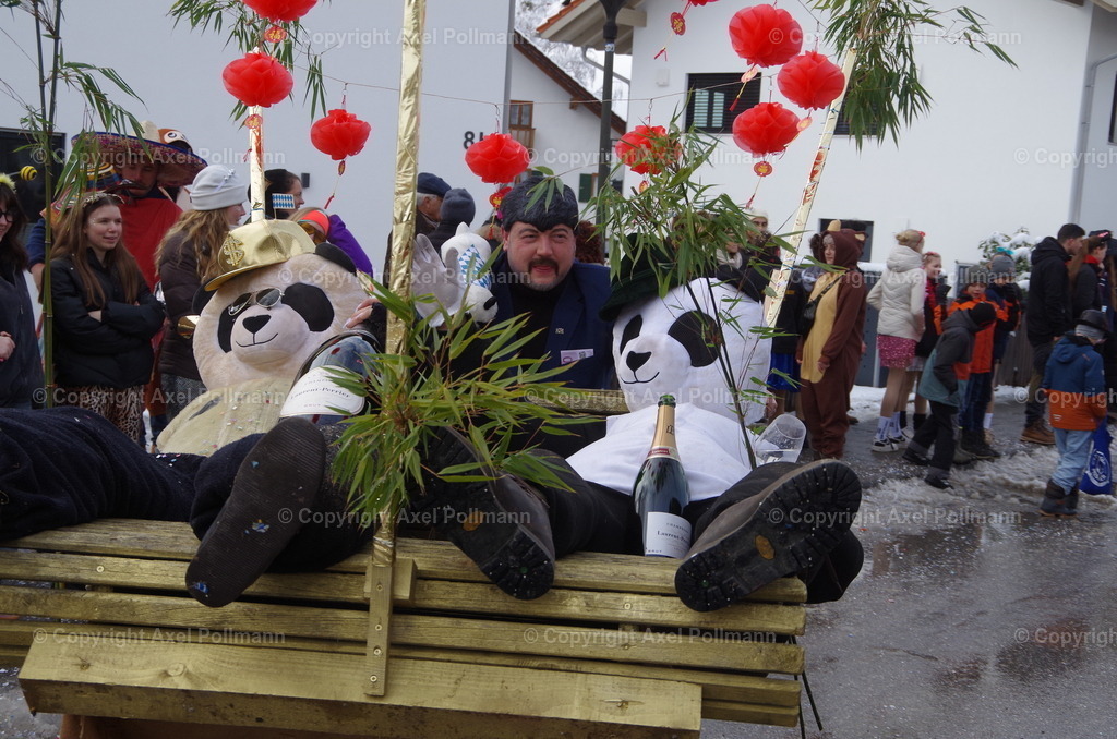 IMGP2850 | fotografiert von Axel PollmannLeonhardi Wallfahrt Benediktbeuern und Murnau, Fronleichnam, Fasching, Landschaft im Loisachtal und Benediktbeuern  - Realized with Pictrs.com