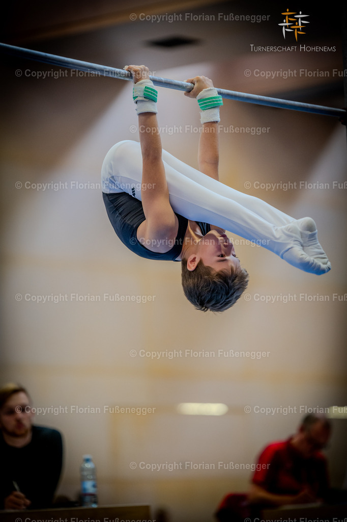 Promo-359 | "Fussifoto.com – Ihr Ansprechpartner für hochwertige Fotografie! Entdecken Sie kreative Bilder und professionelle Dienstleistungen. Kontaktieren Sie uns für Ihre Projekte!"