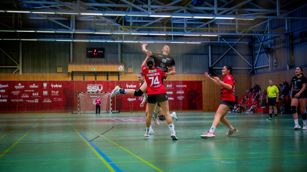 2024-09-28-ssv-st.pölten-U18-212 | "Fussifoto.com – Ihr Ansprechpartner für hochwertige Fotografie! Entdecken Sie kreative Bilder und professionelle Dienstleistungen. Kontaktieren Sie uns für Ihre Projekte!"
