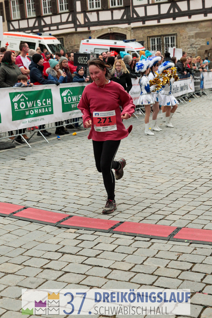 VR Bank Hauptlauf 10000m | 3 Koenigslauf 2023 - Realisiert mit Pictrs.com