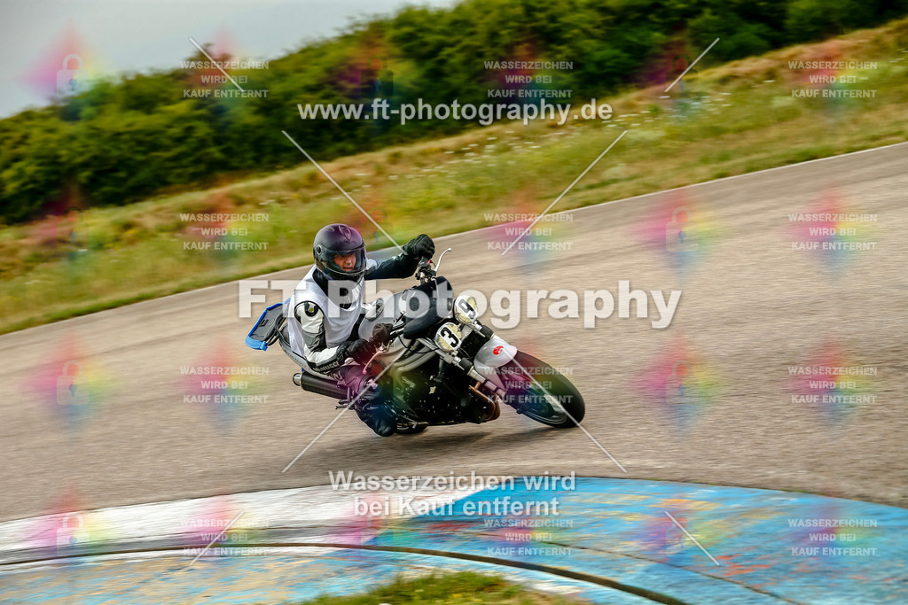 Chambley Juli-1433 | Hier findet Ihr Bilder von Touristenfahrten auf der Nürburgring Nordschleife oder von anderen Veranstaltungen die ich besucht habe. Viel Spass beim Durch Schauen 