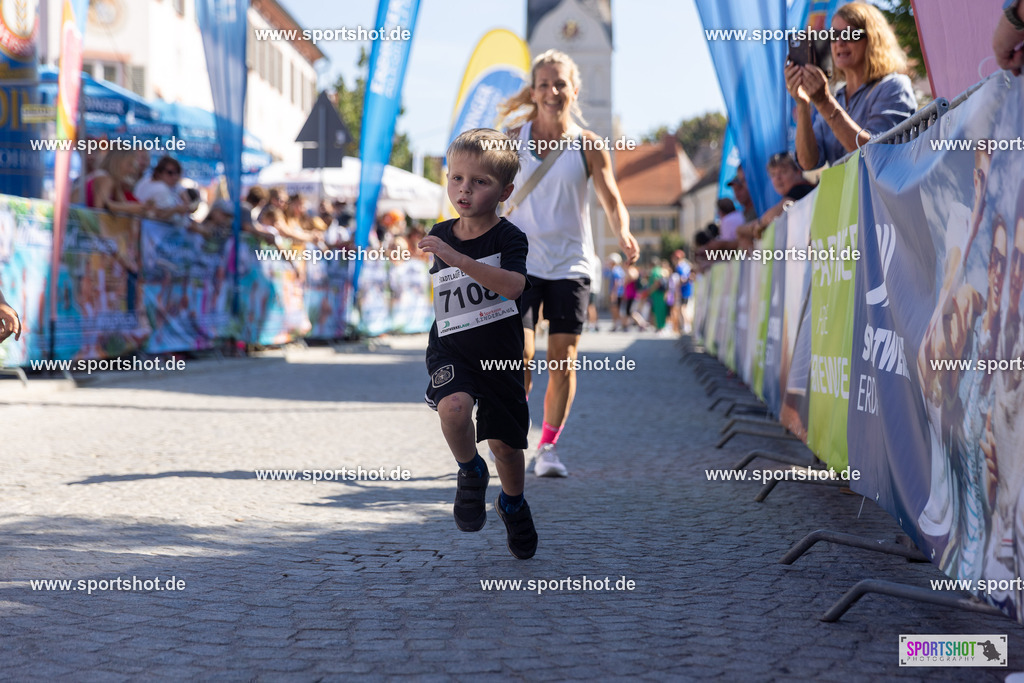 VJ__2983 | Stadtlauf Erding 2025 #stadtlauferding #erdingstadtlauf #stadtlauf_erding #laufmotivation #trisporterding #yourpictrs #sportshot_your_pictrs