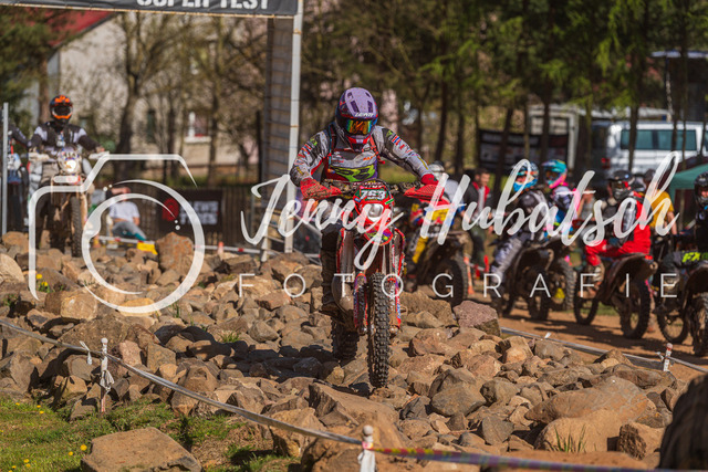 JHF.ECHT.4h.Samstag318 | jennyhubatsch-endurofotografie