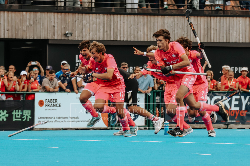 20250719_182001760_iOS | lanaschraderfotografie - Realisiert mit Pictrs.com