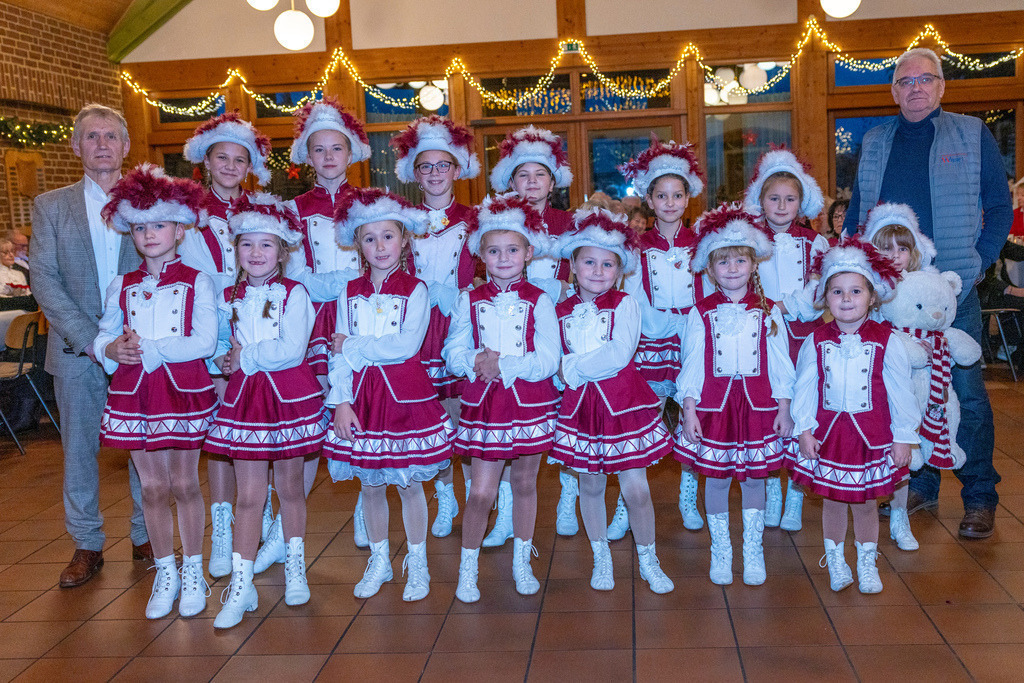 top-top.de 241127-054 | Foto, Video, Fotografie, Videografie, Fotobox, DJ, Discjockey, Musik, Musikbox, Veranstaltung, Photobooth, Amazon, Ebay, Buchtipp, Bestseller, Autor, Verlag, Buch, Wesel, Hamminkeln, NRW, Dinslaken, Rees, Drohne, Hochzeit, Party, Fotobox, Wesel, Fotograf