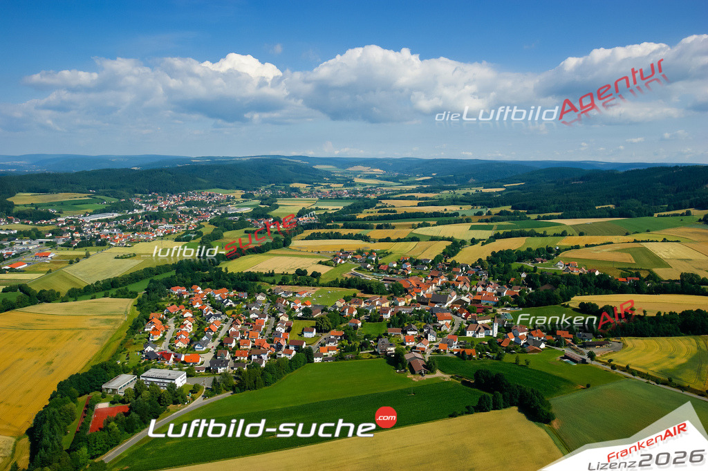 Die Luftaufnahme Reitsch - Stockheim wurde vom UL-Flugzeug (keine Drohne) aus fotografiert.Hohe Druck- Auflösung-die Geschenkidee!