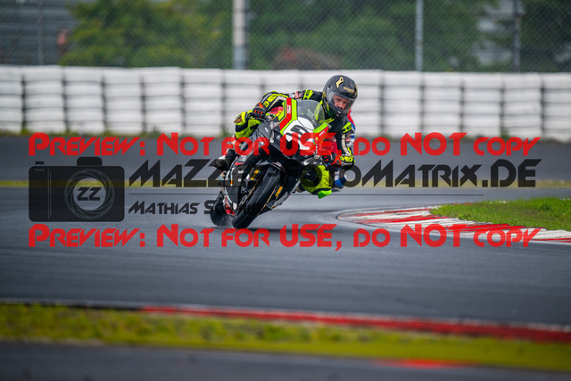 MaZZes_FotoMatrix_240830_6007705_3306 | STK1000